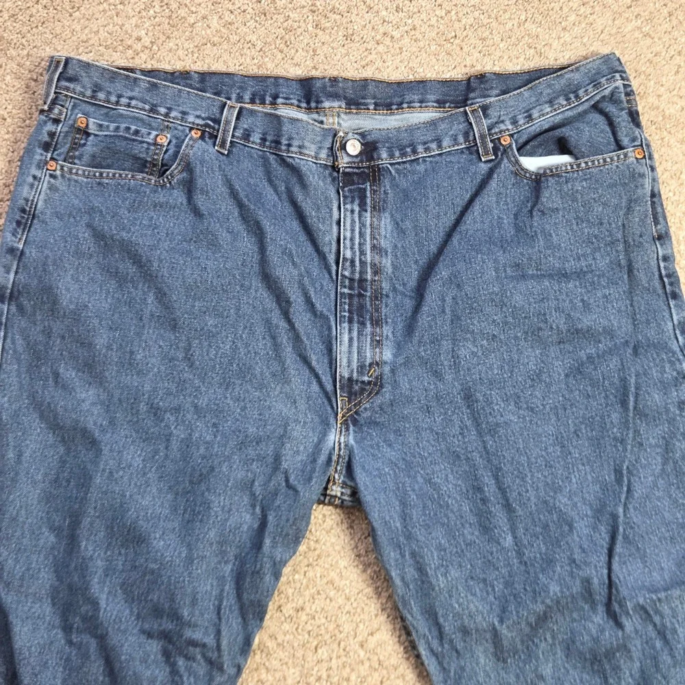 Levis 505 Regular Fit Straight Leg Blue Denim Jeans Mens 52x30 Medium Wash